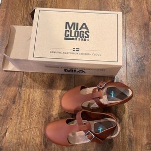 ✨Mia Swedish Clogs
